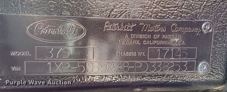 image for item DR4966 1993 Peterbilt  379 semi truck