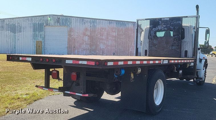 image for item DR4967 2007 International  4300 flatbed truck