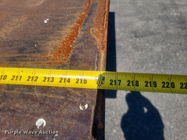 image for item DR4967 2007 International  4300 flatbed truck