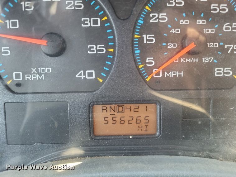 image for item DR4967 2007 International  4300 flatbed truck