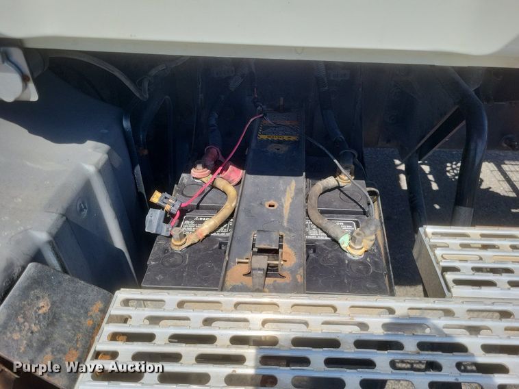 image for item DR4969 2007 Mack Vision CXN 612 semi truck