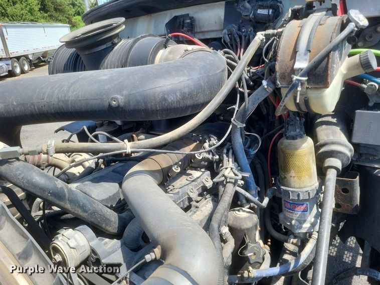 image for item DR4969 2007 Mack Vision CXN 612 semi truck