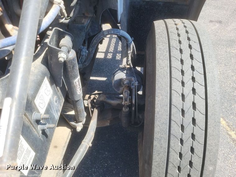 image for item DR4969 2007 Mack Vision CXN 612 semi truck