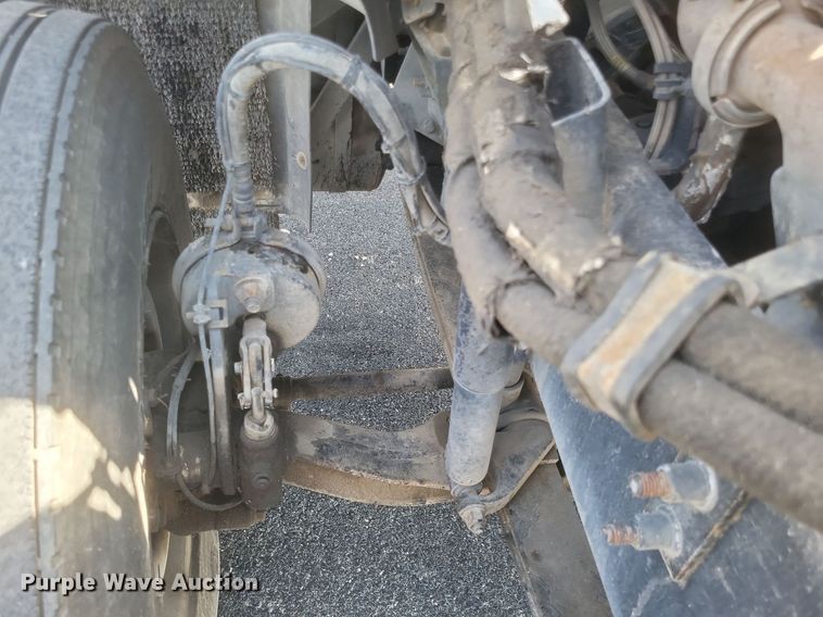 image for item DR4969 2007 Mack Vision CXN 612 semi truck