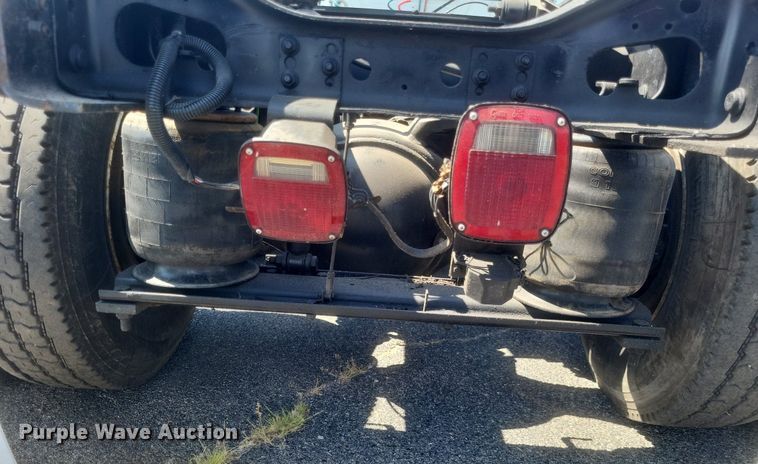 image for item DR4969 2007 Mack Vision CXN 612 semi truck