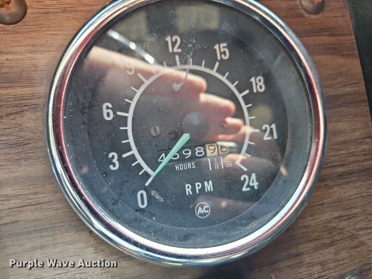 image for item DR8761 1979 GMC Astro 95 dump flatbed truck