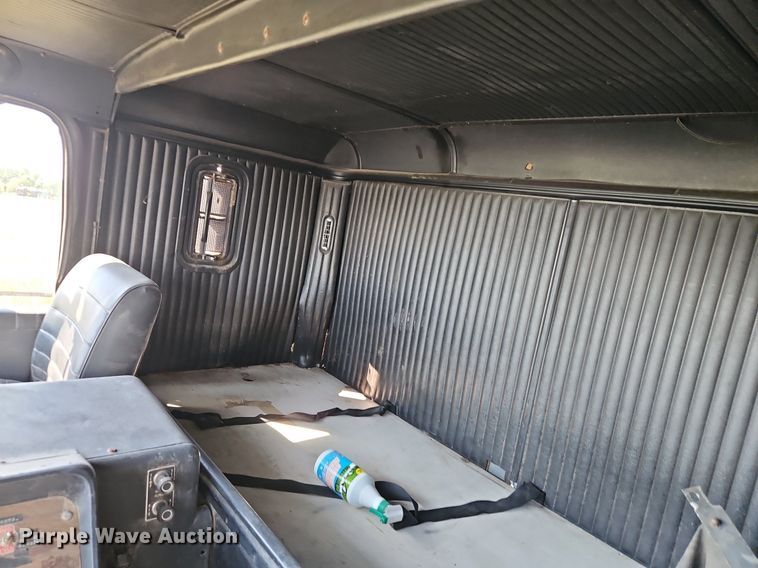 image for item DR8761 1979 GMC Astro 95 dump flatbed truck