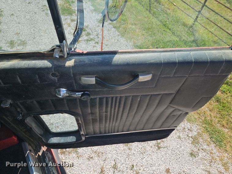 image for item DR8761 1979 GMC Astro 95 dump flatbed truck