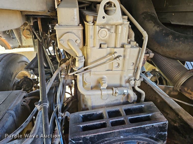 image for item DR8761 1979 GMC Astro 95 dump flatbed truck