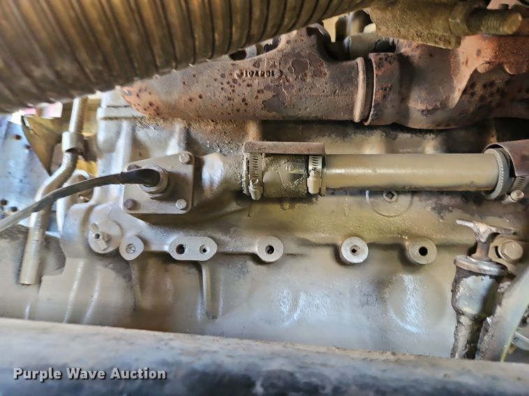 image for item DR8761 1979 GMC Astro 95 dump flatbed truck