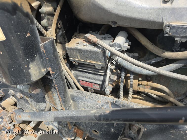 image for item DS4780 1998 Freightliner FLD132064T semi truck