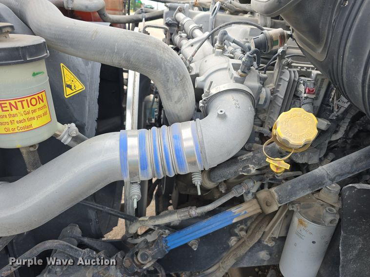 image for item DS4813 2014 International Eagle ProStar semi truck