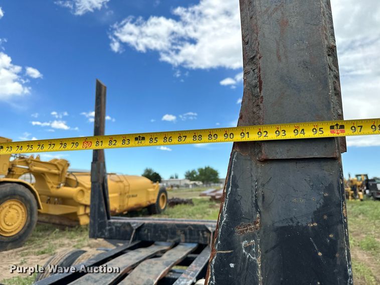 image for item DS7519 2016 Kaufman LT42S log trailer