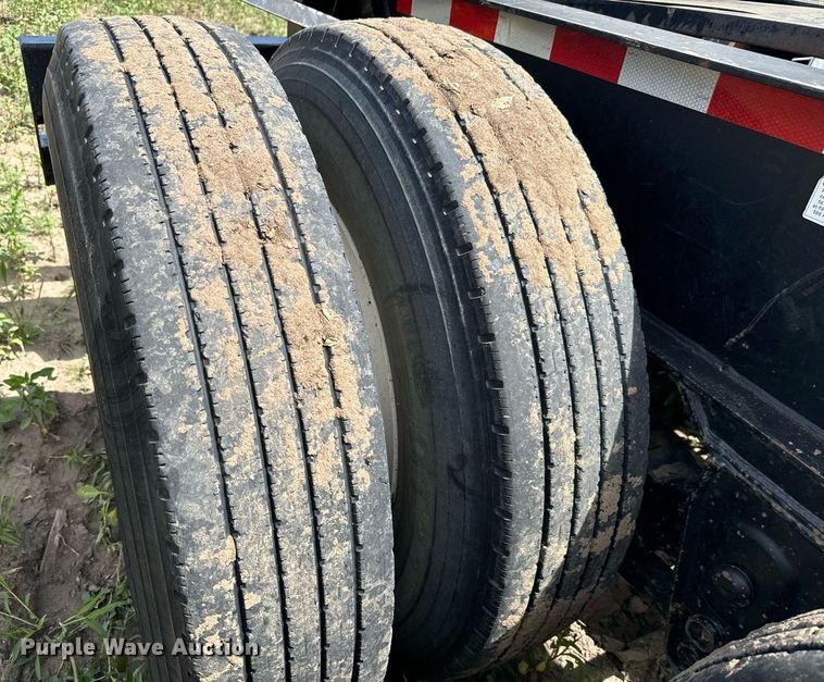 image for item DS7519 2016 Kaufman LT42S log trailer