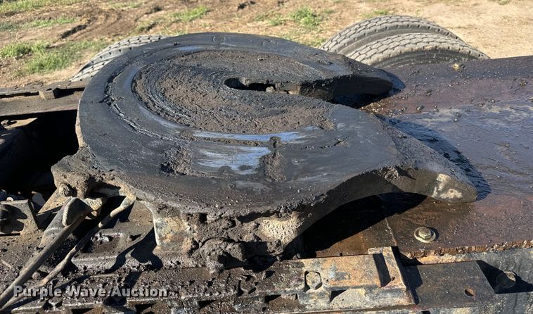 image for item DS7543 1989 Peterbilt  379 semi truck