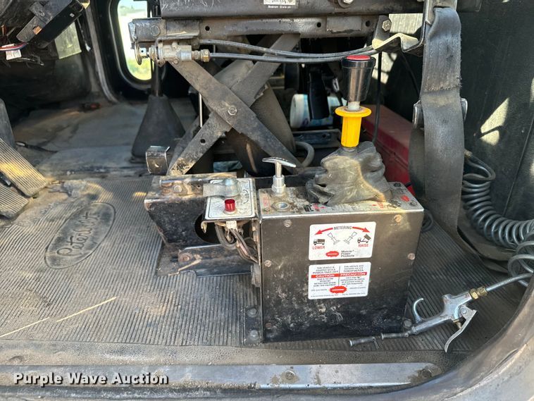 image for item DS7543 1989 Peterbilt  379 semi truck