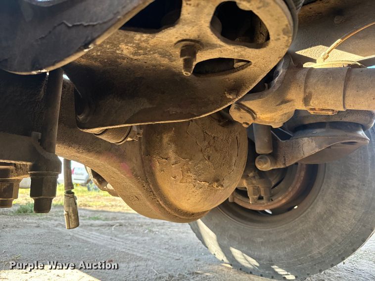 image for item DS7543 1989 Peterbilt  379 semi truck