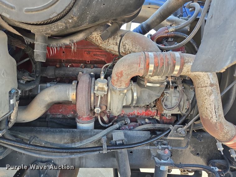 image for item DT5263 2007 International  9900i SFA 6x4 semi truck