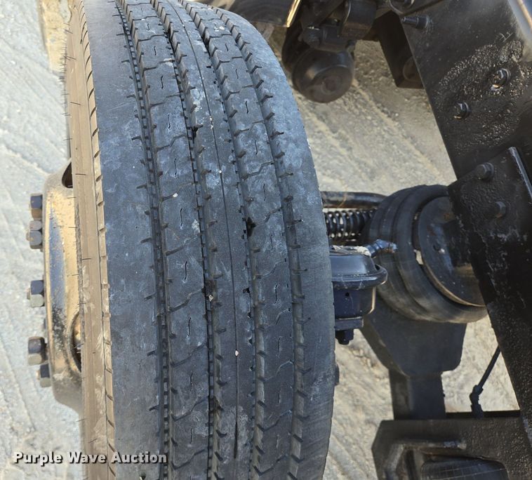 image for item DT5263 2007 International  9900i SFA 6x4 semi truck