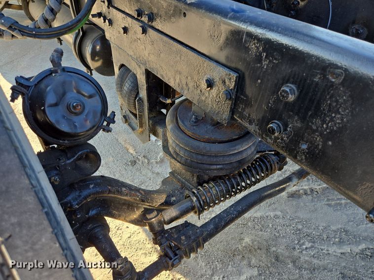 image for item DT5263 2007 International  9900i SFA 6x4 semi truck