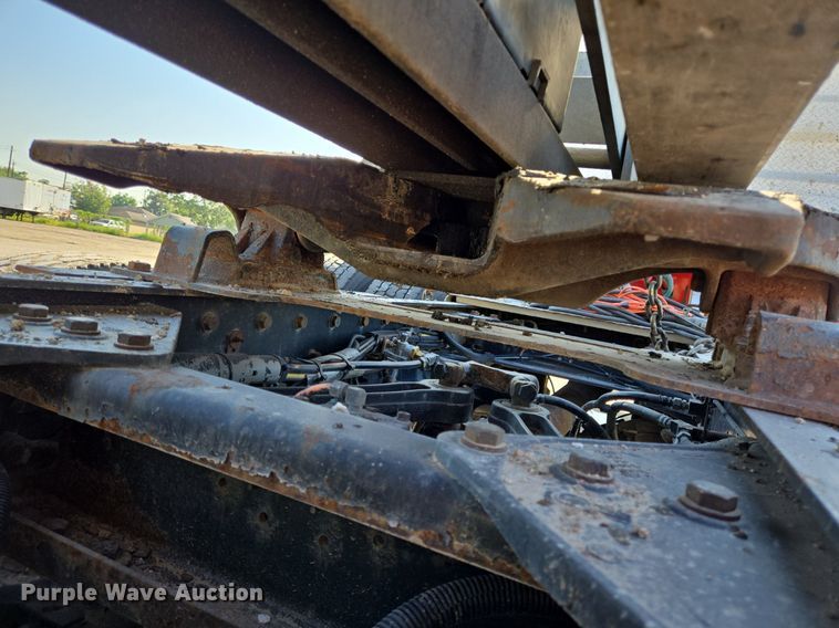 image for item DT5264 2012 Kenworth W900 semi truck