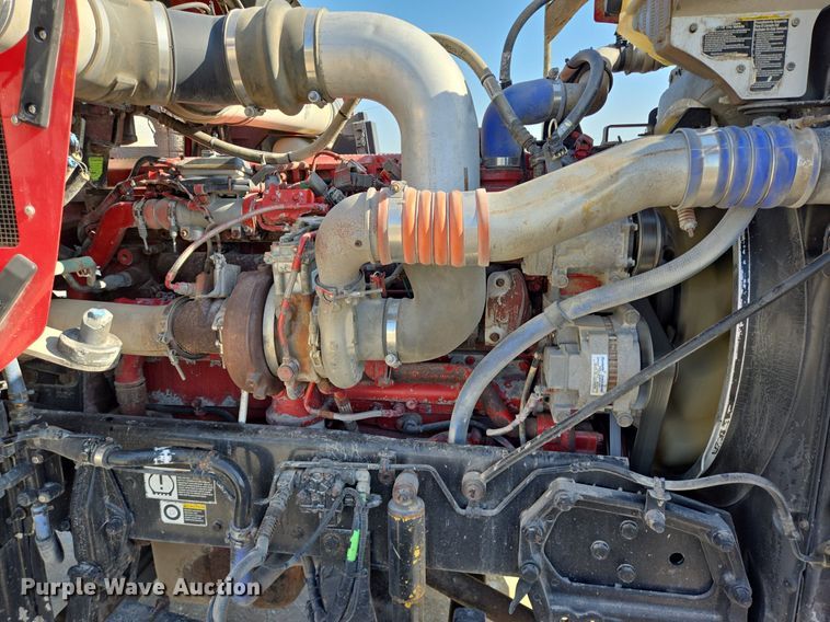 image for item DT5264 2012 Kenworth W900 semi truck