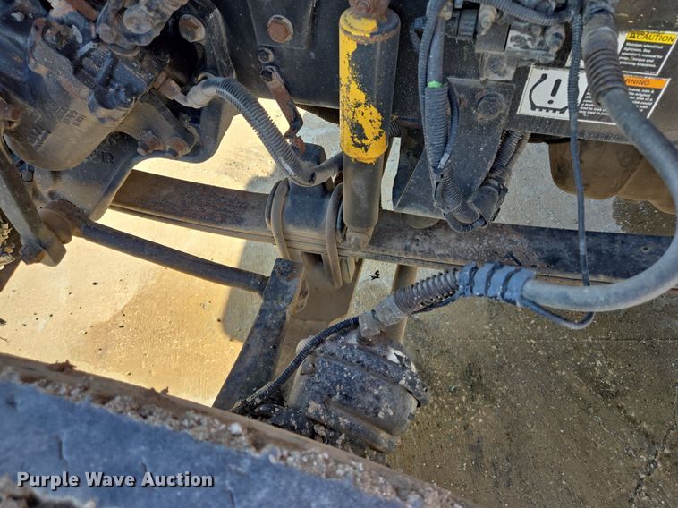 image for item DT5264 2012 Kenworth W900 semi truck