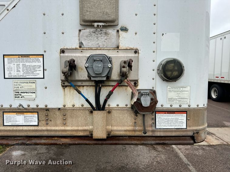 image for item DV5868 2004 Great Dane  dry van trailer