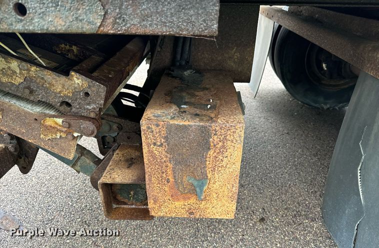 image for item DV5868 2004 Great Dane  dry van trailer