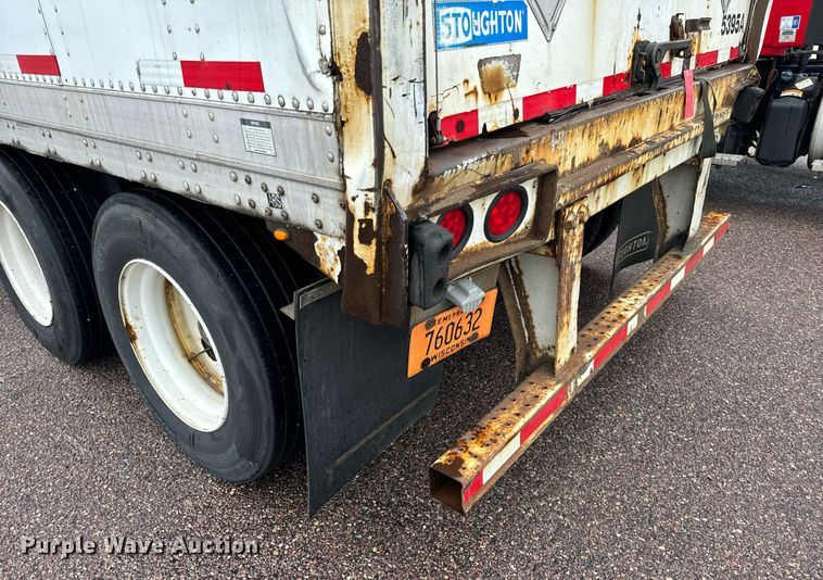 image for item DV5869 2014 Stoughton  AVW-535T-S-C-AR dry van trailer