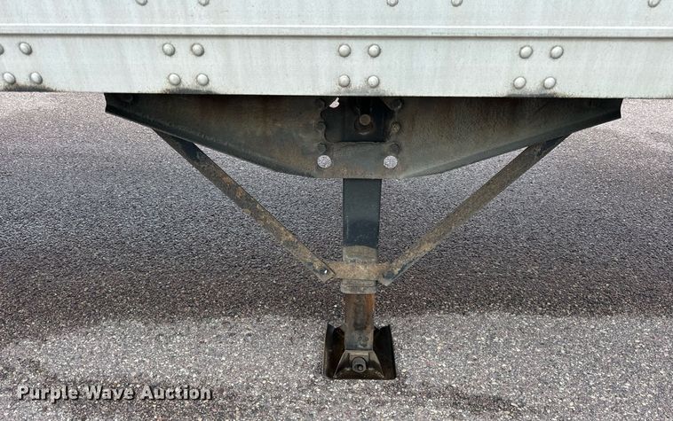 image for item DV5869 2014 Stoughton  AVW-535T-S-C-AR dry van trailer