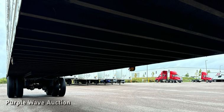 image for item DV5869 2014 Stoughton  AVW-535T-S-C-AR dry van trailer