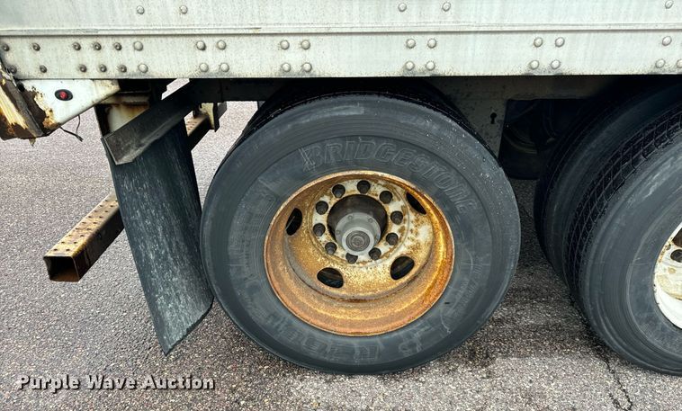 image for item DV5869 2014 Stoughton  AVW-535T-S-C-AR dry van trailer