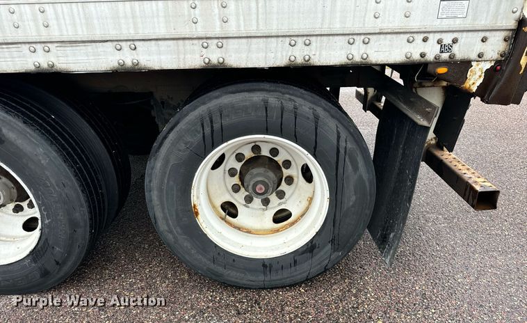 image for item DV5869 2014 Stoughton  AVW-535T-S-C-AR dry van trailer