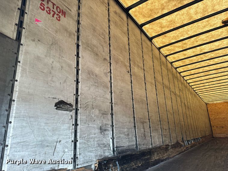 image for item DV5870 2013 Stoughton  AVW-535T-S-C-AR dry van trailer