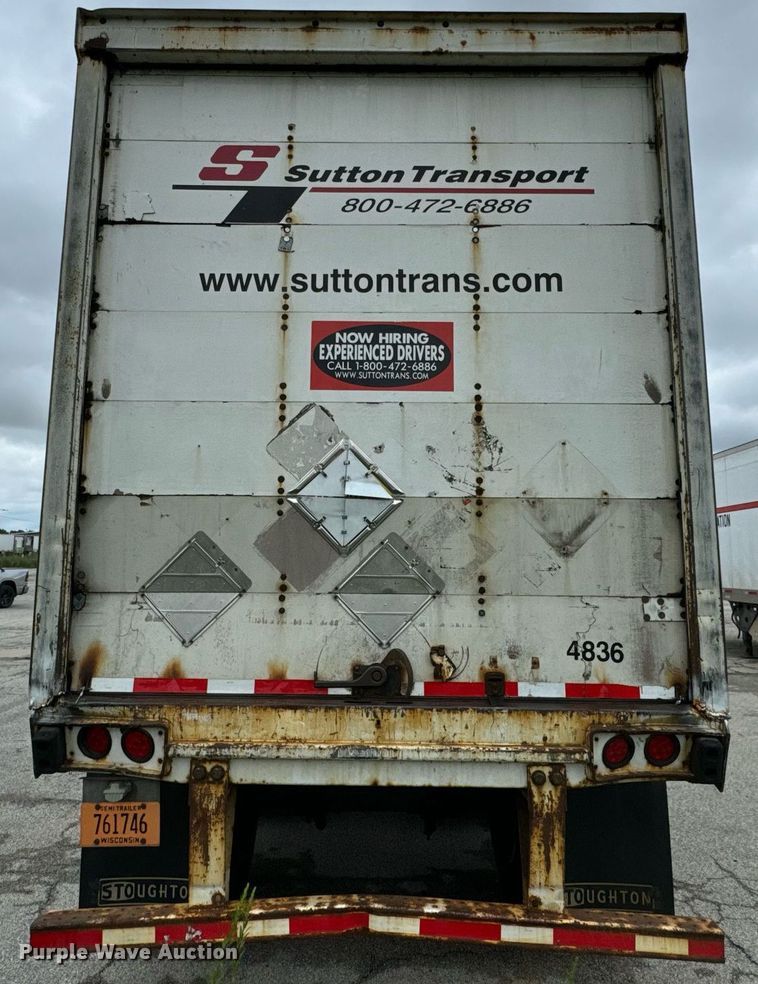 image for item DV5872 2013 Stoughton  AVW-485T-S-C-AR dry van trailer