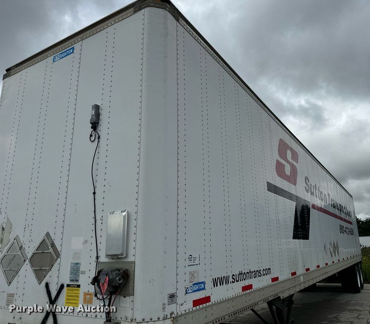 image for item DV5872 2013 Stoughton  AVW-485T-S-C-AR dry van trailer