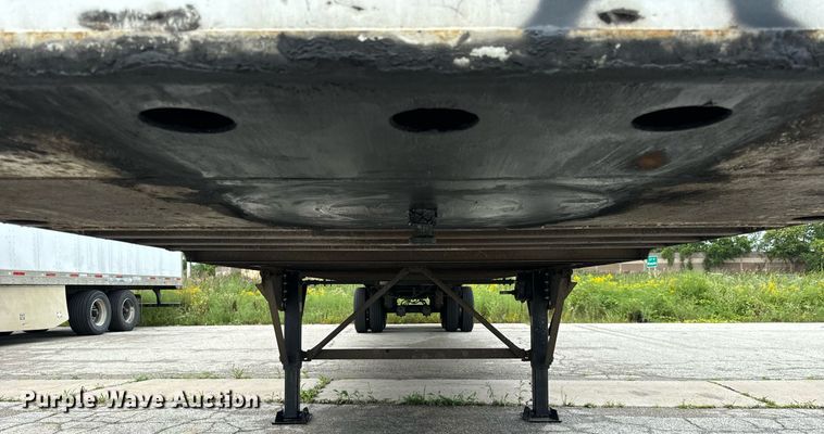 image for item DV5872 2013 Stoughton  AVW-485T-S-C-AR dry van trailer