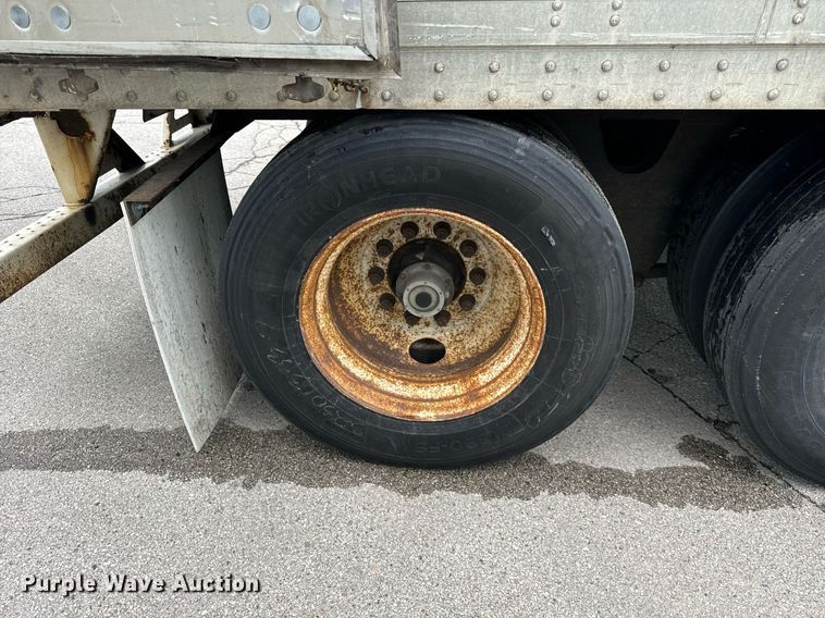 image for item DV5874 1998 Strick  dry van trailer