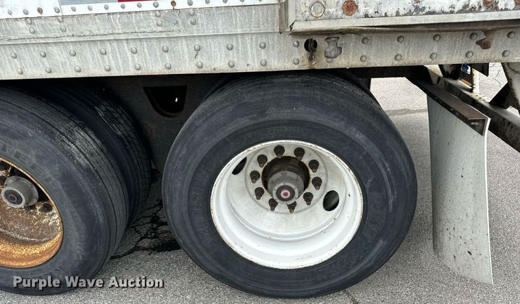 image for item DV5874 1998 Strick  dry van trailer