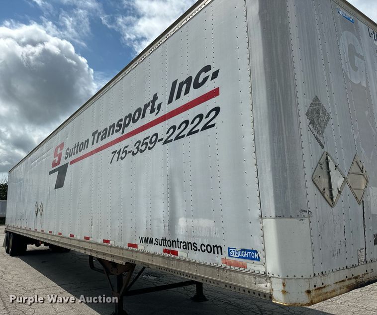 image for item DV5878 2005 Stoughton  AVW-535T-S-C-AR dry van trailer