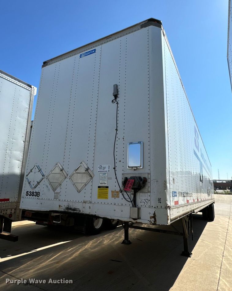 image for item DV5881 2013 Stoughton  AVW-535T-S-C-AR dry van trailer