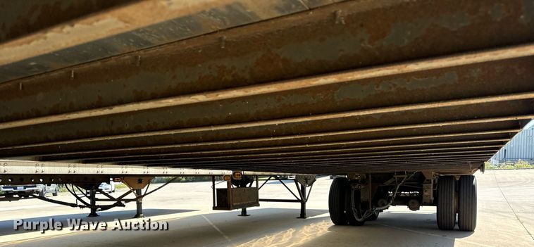 image for item DV5881 2013 Stoughton  AVW-535T-S-C-AR dry van trailer