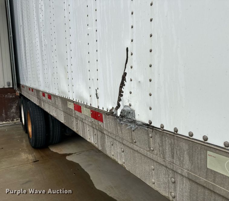 image for item DV5883 2004 Great Dane  7411TP-101AL Dry van trailer