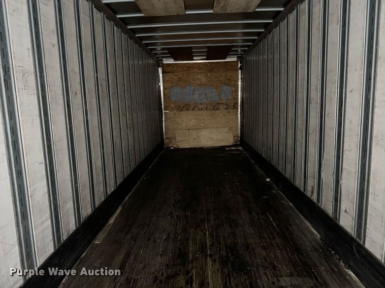 image for item DV5883 2004 Great Dane  7411TP-101AL Dry van trailer