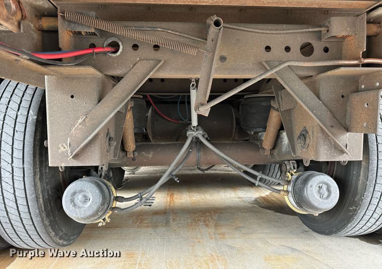 image for item DV5883 2004 Great Dane  7411TP-101AL Dry van trailer