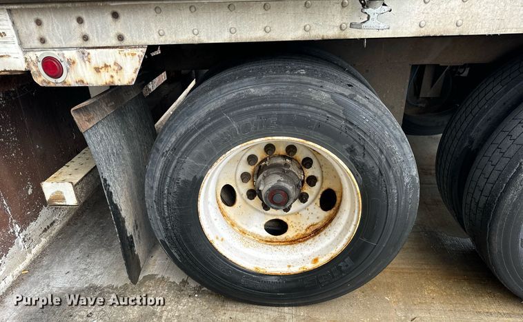 image for item DV5883 2004 Great Dane  7411TP-101AL Dry van trailer