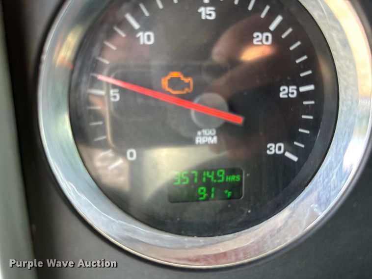 image for item DV5918 2007 Kenworth  T600 semi truck