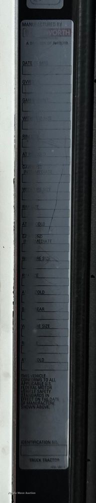 image for item DV5918 2007 Kenworth  T600 semi truck
