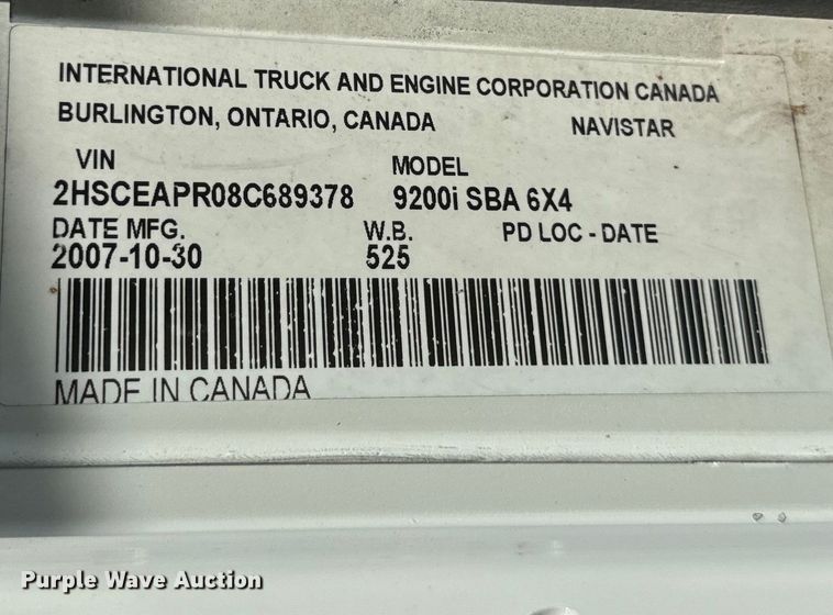 image for item DV5920 2008 International  9200i semi truck